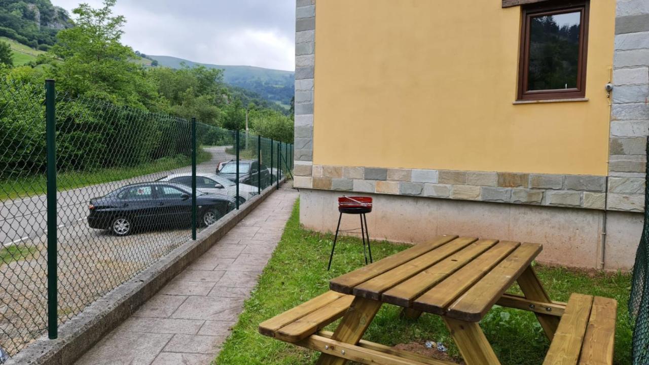 La Pasiega San Roque de Ríomiera 外观 照片